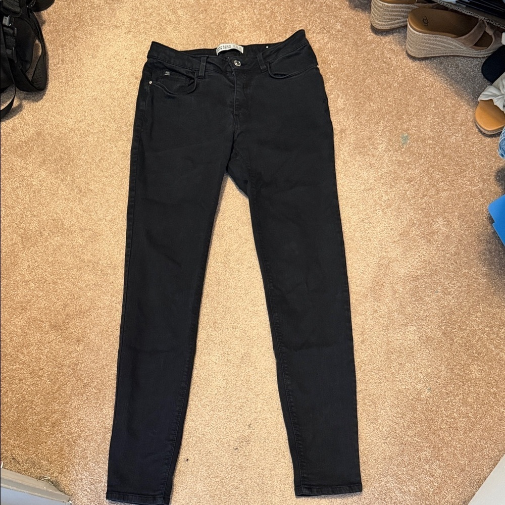 Zara Women's Black Skinny Jeans